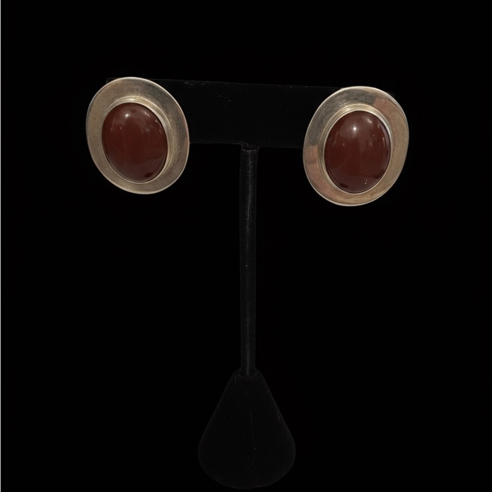 Elegant Sterling Silver and carnelian agate‎ Oval Earrings